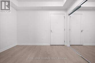 110 Broadway Ave in Toronto, ON - Building Photo - Building Photo