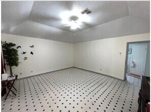 7203 Mission Ct Dr in Houston, TX - Building Photo - Building Photo