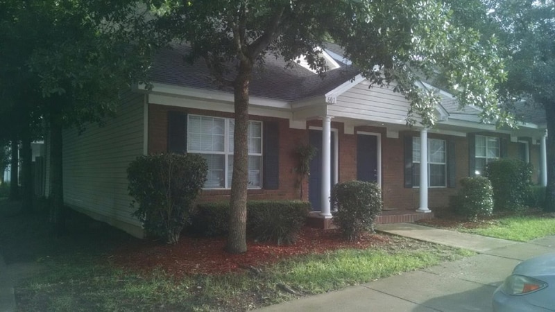 2738 W Tharpe St in Tallahassee, FL - Building Photo