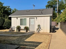 41 Manley Ct in Sacramento, CA - Building Photo