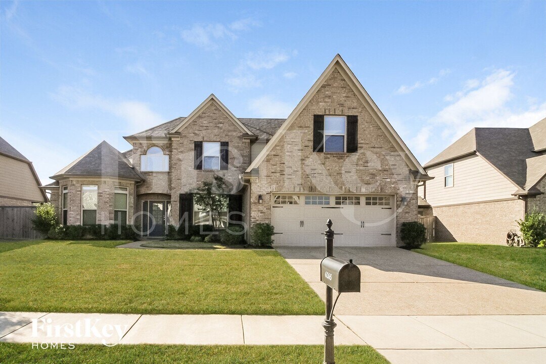 6265 Dawson Creek Ln in Lakeland, TN - Foto de edificio