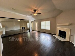 10316 Lake Terrace in Hurst, TX - Building Photo - Building Photo
