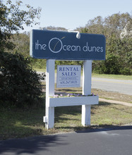 Amagansett Dunes in Amagansett, NY - Building Photo - Building Photo