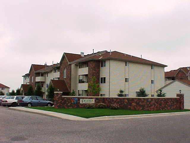 Prestwick Apartments in Sioux City, IA - Building Photo