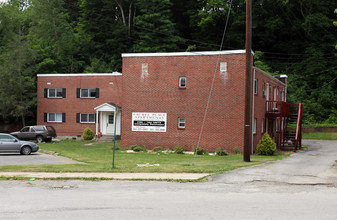 Laurel Place Apartments in Bluefield, WV - Building Photo - Other