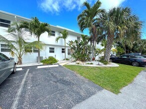 2815 NE 33rd Ave, Unit 106 in Fort Lauderdale, FL - Building Photo - Building Photo