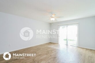 8234 Rigel Rd, Unit 26 in Jacksonville, FL - Building Photo - Building Photo