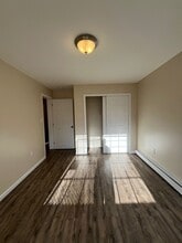 35 Fairview Ave, Unit 1 in Jersey City, NJ - Foto de edificio - Building Photo