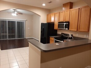 13040 Shallowater Rd in Jacksonville, FL - Foto de edificio - Building Photo