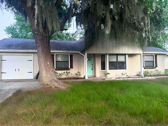 property at 315 Sunnyside Dr