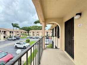 9480 Boca Cove Cir in Boca Raton, FL - Building Photo - Building Photo