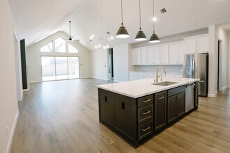 24203 Norwood Groves Dr in Richmond, TX - Building Photo - Building Photo