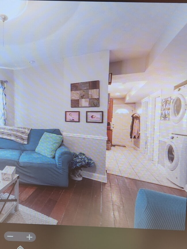 58 Cutler St, Unit Apartment #3