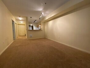 118 107th Ave NE in Bellevue, WA - Building Photo - Building Photo