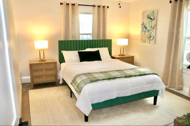 1912 Fernwood Ave in Toledo, OH - Building Photo - Building Photo