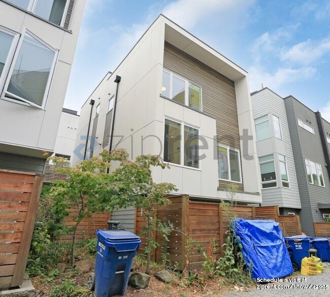 property at 4725 32nd Ave S