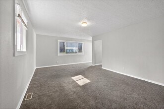 3319 N Hawthorne Ln in Indianapolis, IN - Building Photo - Building Photo