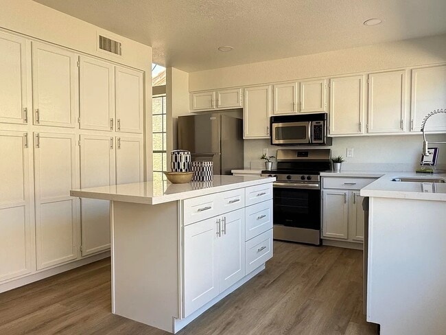property at 4338 E Brookwood Ct