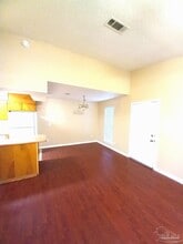 533 Petros Cir in Pensacola, FL - Building Photo - Building Photo