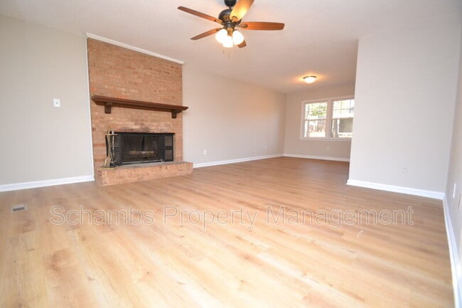 110 Coorsdale Dr in Cary, NC - Building Photo - Building Photo