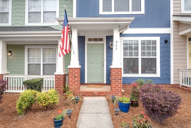 247 Hurston Circle in Charlotte, NC - Building Photo - Building Photo