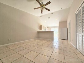 124 Ivan Ave S in Lehigh Acres, FL - Building Photo