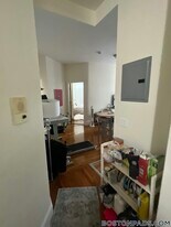 1315 Commonwealth Ave, Unit 105 in Boston, MA - Building Photo
