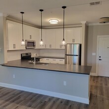 2435 Lamington Rd in Bedminster, NJ - Building Photo - Building Photo