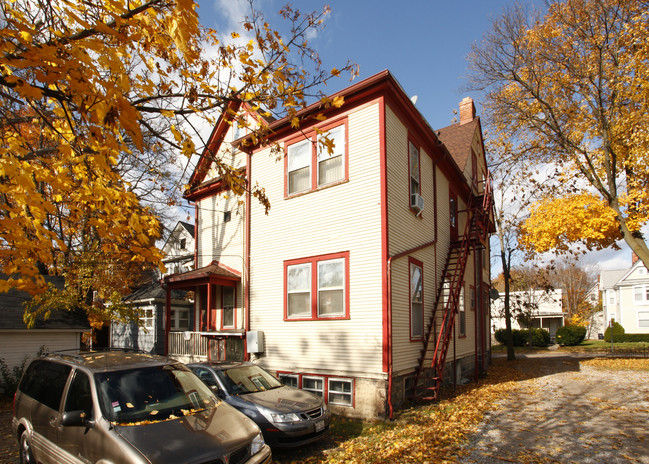 312 E Jefferson St in Ann Arbor, MI - Building Photo - Building Photo