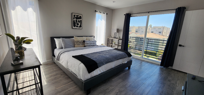 property at 1106 Serrano Ave