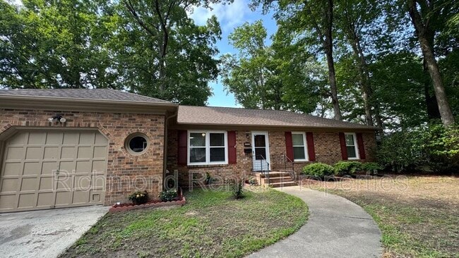 property at 229 Shadywood Dr