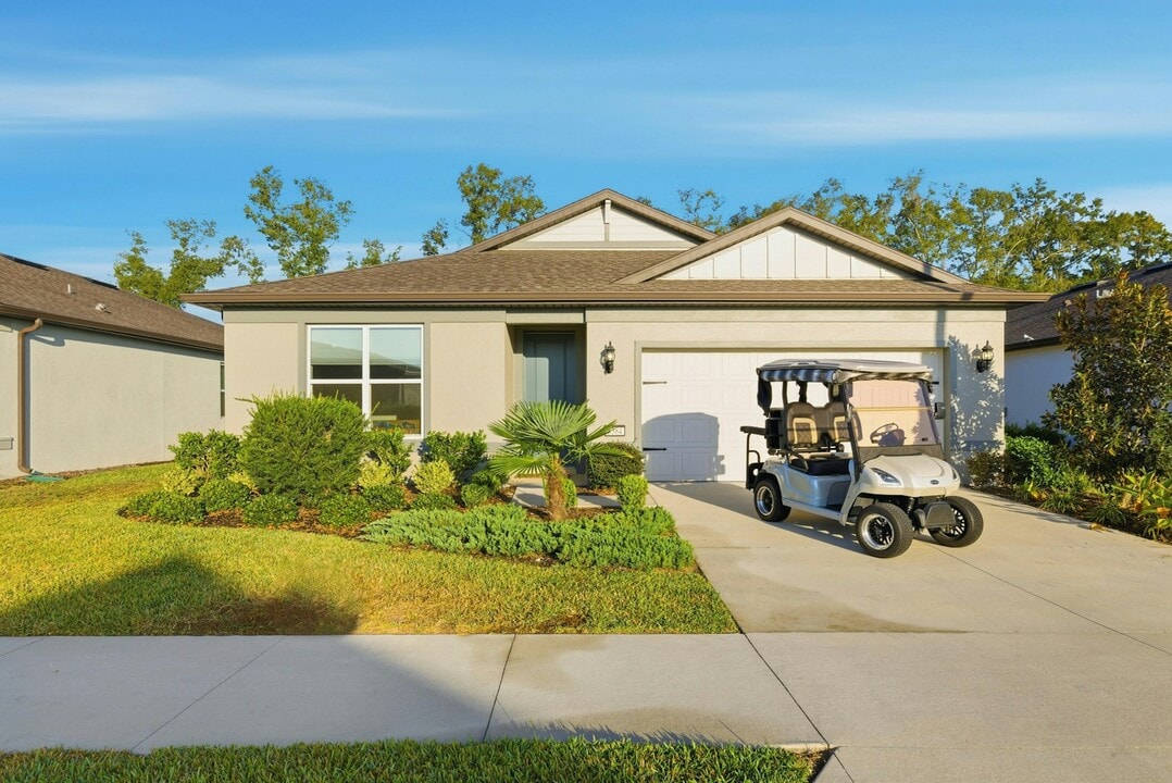 5584 SW 85th Ave Rd in Ocala, FL - Building Photo