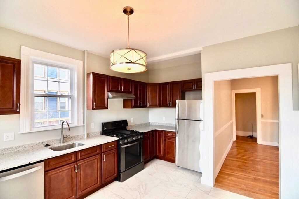 15-1/2 Tremlett St in Boston, MA - Building Photo
