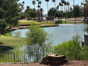 1755 W Aspen Ave in Gilbert, AZ - Foto de edificio - Building Photo