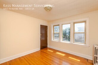 4833 N Hoyne Ave in Chicago, IL - Building Photo - Building Photo