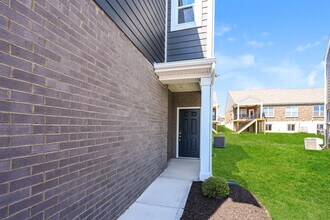 4930 Pebble Ct in Liberty Township, OH - Building Photo - Building Photo