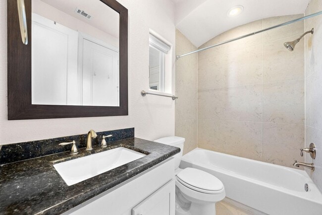 property at 1048 W 21st St