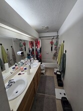 5516 Via Del Viento Ave in Las Vegas, NV - Building Photo - Building Photo