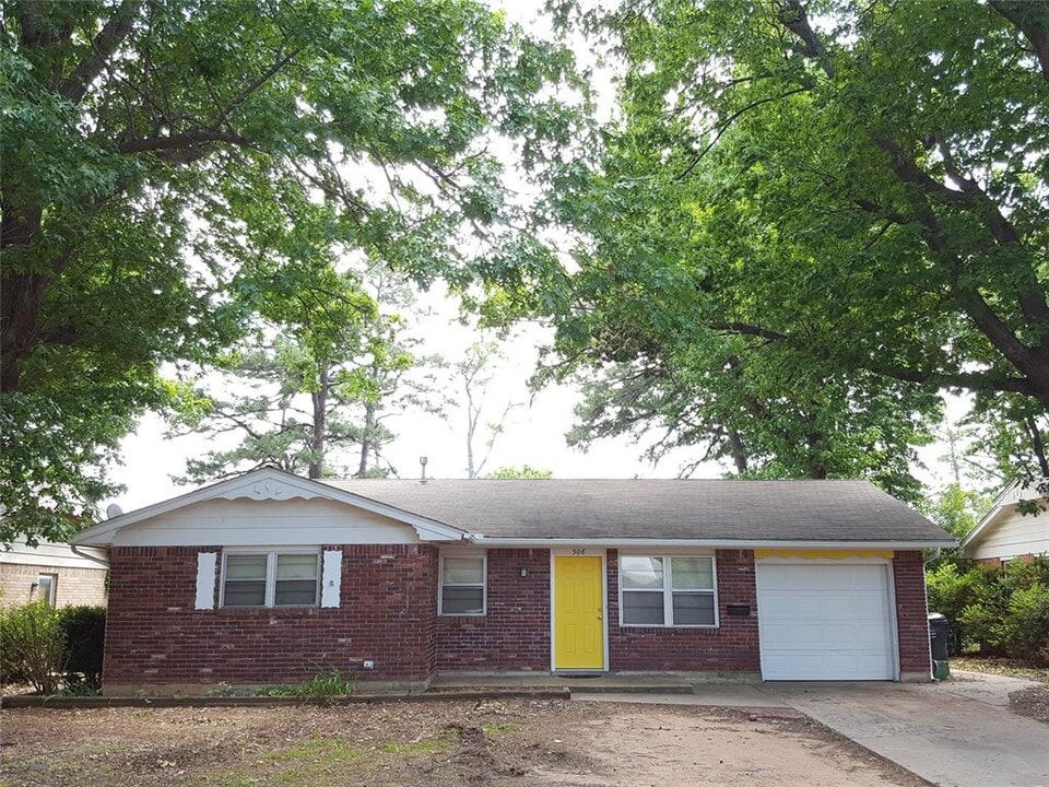 508 Clearview Dr in Norman, OK - Foto de edificio