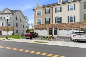 1716 Atlas Dr in Frederick, MD - Building Photo - Building Photo