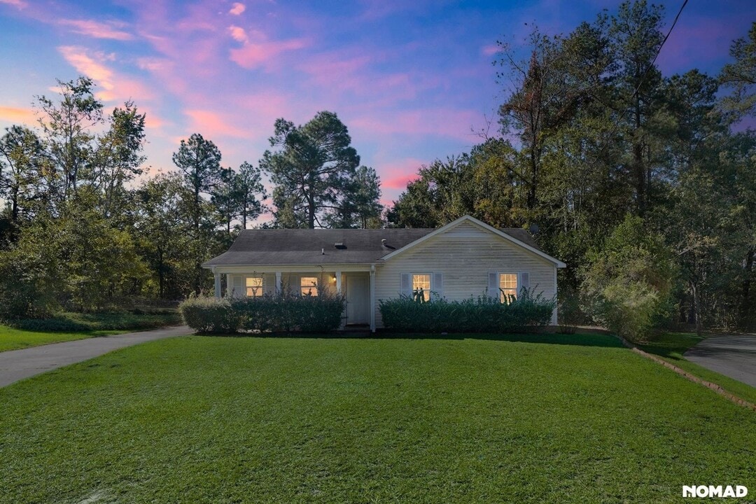 2932 Tower Pines Dr in Augusta, GA - Building Photo