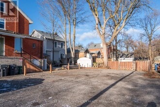 72 Waterloo Ave in Guelph, ON - Building Photo - Building Photo