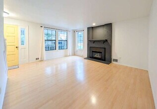 115 E Jonathan Rd in Bothell, WA - Building Photo - Building Photo