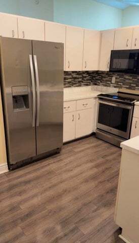 7640 Forest Green Ln