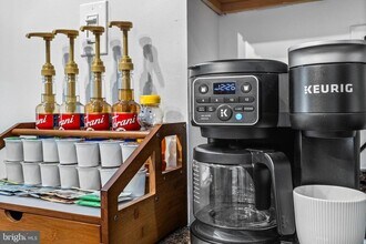 569 N 20th St in Philadelphia, PA - Foto de edificio - Building Photo