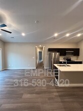 5185 N Cypress St in Bel Aire, KS - Building Photo - Building Photo