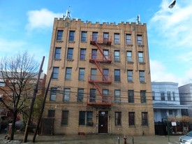 1129 Saint Lawrence Ave Apartments