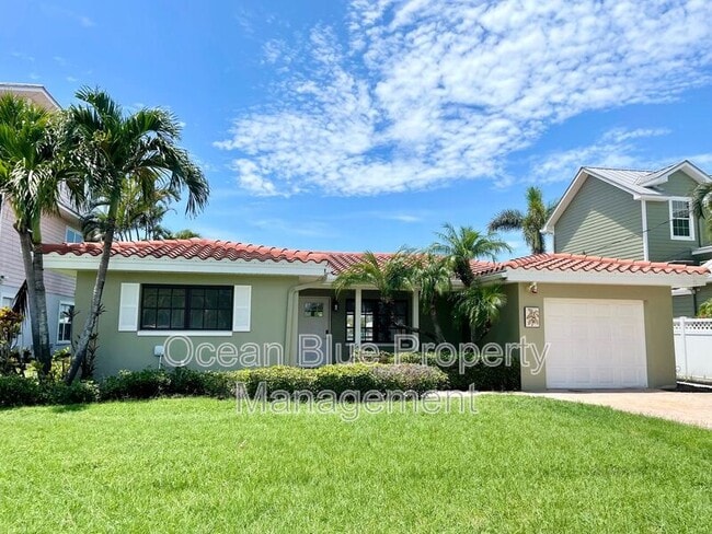 property at 724 Sunset Cove