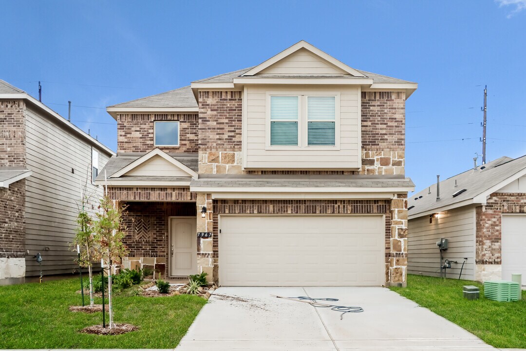 7967 Tuscan Cypress Dr in Cypress, TX - Building Photo