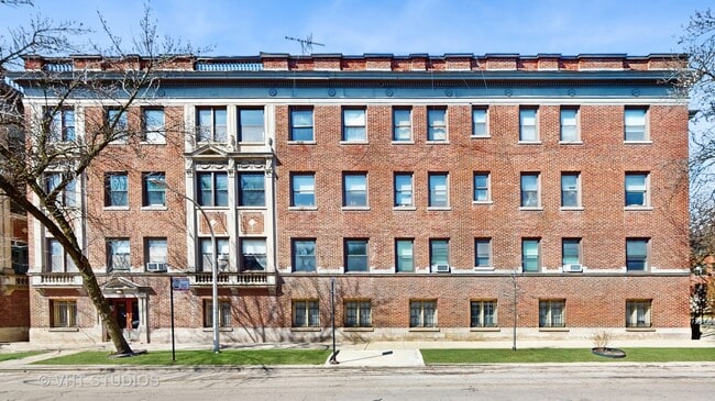 5110 S Woodlawn Ave in Chicago, IL - Building Photo - Building Photo